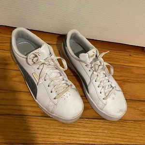 Puma White Sneakers with Green Stripe